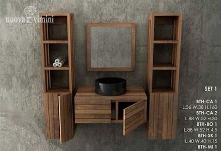 Arredo bagno sospeso in teak a listelli con pensili e mobile